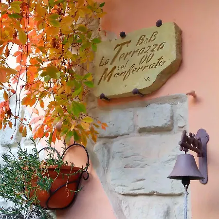 アパート La Terrazza Sul Monferrato